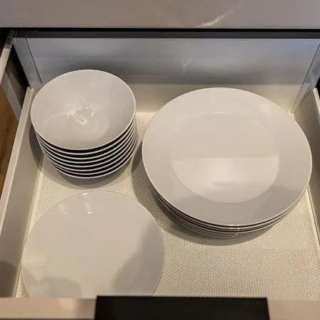 Apartamento Wola - 8th Floor, Tram&bus Nearby *